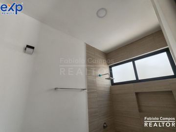 Casa en venta de 1 piso y 3 recámaras en Cholul Mérida - Preventa abril 2025