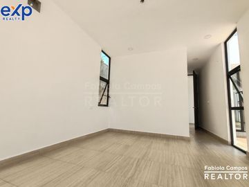 Casa en venta de 1 piso y 3 recámaras en Cholul Mérida - Preventa abril 2025