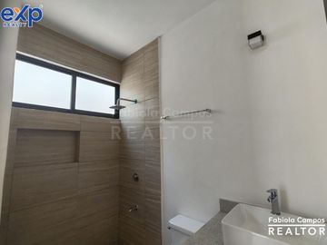 Casa en venta de 1 piso y 3 recámaras en Cholul Mérida - Preventa abril 2025