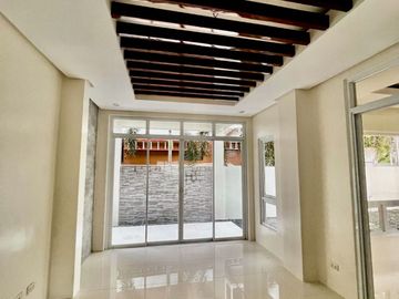 Brand New 4-Bedroom House and Lot for Sale in Sun Valley, Paranaque near SM Bicutan