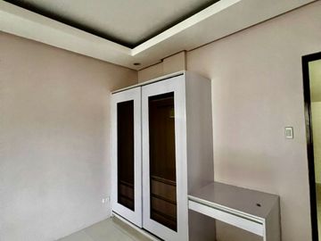 Brand New 4-Bedroom House and Lot for Sale in Sun Valley, Paranaque near SM Bicutan