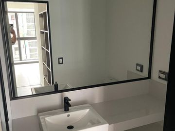 Venta exclusivo Dpto en pleno Centro Financiero en San Isidro