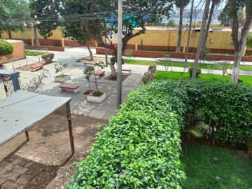 Hermoso, espacioso y remodelado dúplex en Mirones- Ideal inversionistas