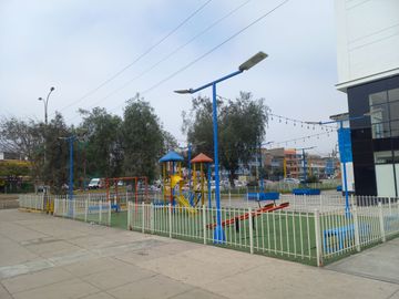 Hermoso, espacioso y remodelado dúplex en Mirones- Ideal inversionistas