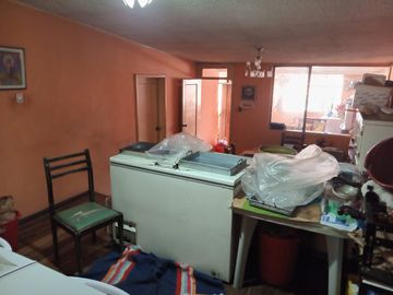 SE VENDE CASA RENTERA con 3 amplios mini departamentos EL RECREO 98000$