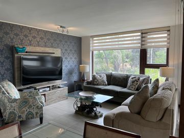 DEPTO Providencia – Pocuro 3D, 3B, Family Room, 2 Estacionamientos y Bodega. Vista Despejada!!