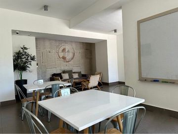 DEPTO Providencia – Pocuro 3D, 3B, Family Room, 2 Estacionamientos y Bodega. Vista Despejada!!