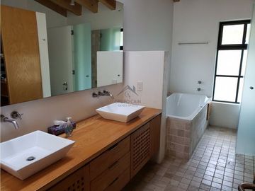 GRAN DEPARTAMENTO EN RENTA CON VISTA AL LAGO