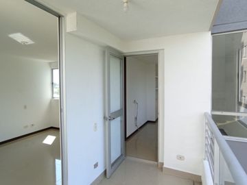 Apartamento CR Entrelagos. Jamundi.