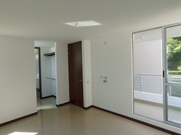 Apartamento CR Entrelagos. Jamundi.