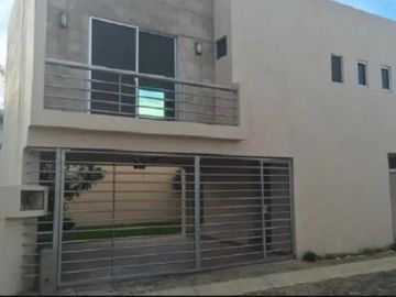 REMATO HERMOSA CASA EN ZEREZOTLA, CHOLULA, PUEBLA