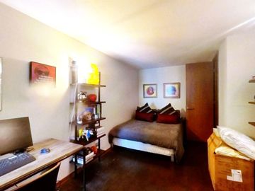 Se Vende Moderno Triplex Ubicado En Providencia, 2 Est Y Bod