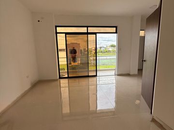 VENTA DE CASA EN LA URB. LOS ALMENDROS