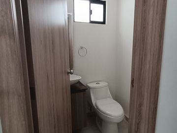 CASA NUEVA CON 2 RECÁMARAS AL SUR DE PACHUCA