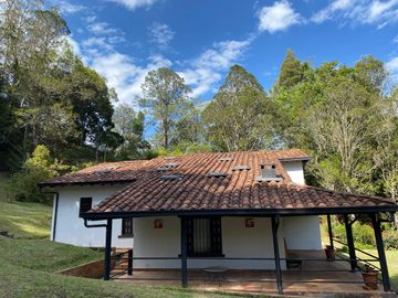 FINCA EN EL RETIRO ANTIOQUIA