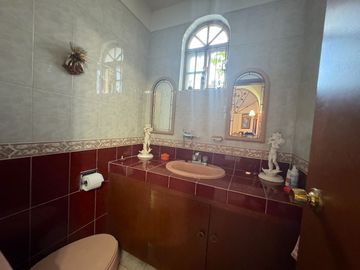 Propiedad en venta,2casas ,1 bungalo y Terraza en zapopan