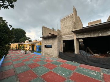 Propiedad en venta,2casas ,1 bungalo y Terraza en zapopan