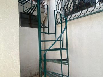 Las Alamedas, Atizapán casa con ampliaciones