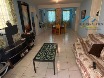 SE VENDE CASA DE TRES NIVELES EN TENANGO DEL VALLE