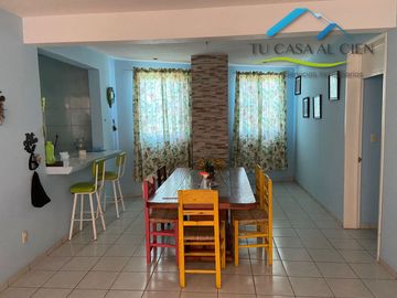 SE VENDE CASA DE TRES NIVELES EN TENANGO DEL VALLE