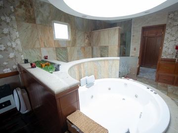 HERMOSA CASA EN VENTA EN TEPOTZOTLAN PUEBLO MÁGICO
