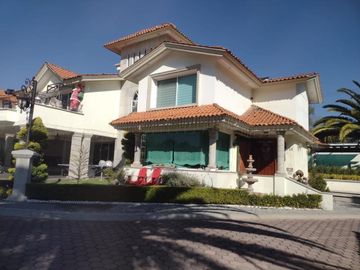 HERMOSA CASA EN VENTA EN TEPOTZOTLAN PUEBLO MÁGICO