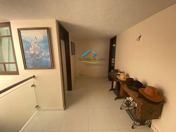 VENTA DE CASA A 2 MIN DEL CENTRO DE TOLUCA