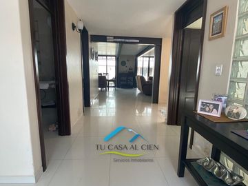 VENTA DE CASA A 2 MIN DEL CENTRO DE TOLUCA