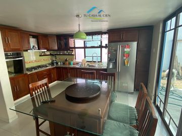 VENTA DE CASA A 2 MIN DEL CENTRO DE TOLUCA