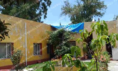 VENTA DE CASA EN EL CENTRO DE PUEBLA EN EL BARRIO DE XANENETLA SOBRE  CALZADA ZARAGOZA . A UNA CALLE DEL PALACIO LEGISLATIVO.
