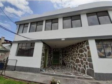 SE VENDE AMPLIA PROPIEDAD COMERCIAL RENTERA SECTOR SANGOLQUÍ - VALLE DE LOS CHILLOS