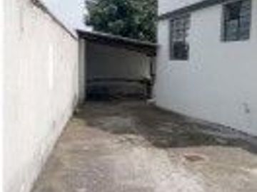 SE VENDE AMPLIA PROPIEDAD COMERCIAL RENTERA SECTOR SANGOLQUÍ - VALLE DE LOS CHILLOS