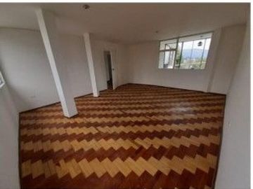 SE VENDE AMPLIA PROPIEDAD COMERCIAL RENTERA SECTOR SANGOLQUÍ - VALLE DE LOS CHILLOS