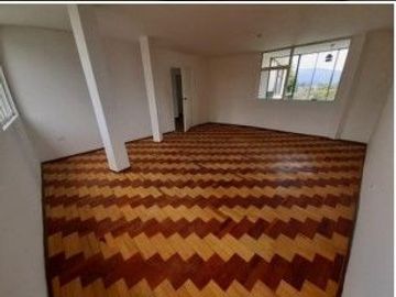 SE VENDE AMPLIA PROPIEDAD COMERCIAL RENTERA SECTOR SANGOLQUÍ - VALLE DE LOS CHILLOS