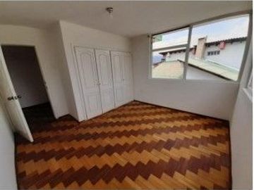 SE VENDE AMPLIA PROPIEDAD COMERCIAL RENTERA SECTOR SANGOLQUÍ - VALLE DE LOS CHILLOS