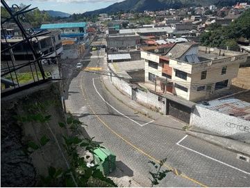 SE VENDE AMPLIA PROPIEDAD COMERCIAL RENTERA SECTOR SANGOLQUÍ - VALLE DE LOS CHILLOS