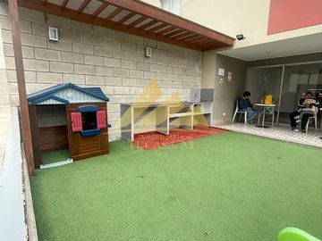 VENDO LINDO DPTO EN ONTARIO CHORRILLOS