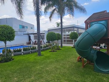 Renta de casa con amenidades en Valle de Juriquilla
