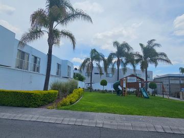 Renta de casa con amenidades en Valle de Juriquilla