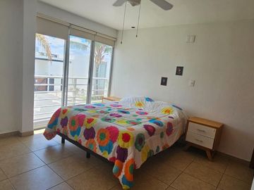 Renta de casa con amenidades en Valle de Juriquilla