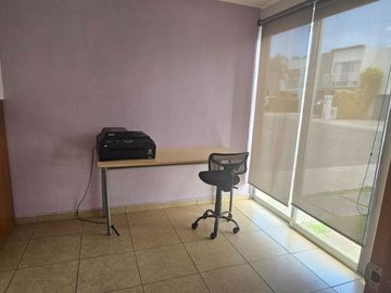 Renta de casa con amenidades en Valle de Juriquilla