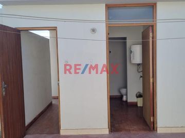 Casa En Venta - Chiclayo.(C.RIVERA)