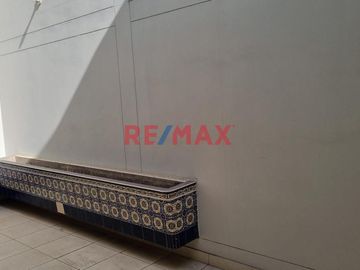 Casa En Venta - Chiclayo.(C.RIVERA)