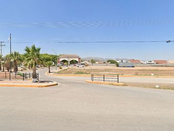 ¡¡Atención Inversionistas!! Venta de Hermosa Casa, Residencial Leones, Chihuahua..