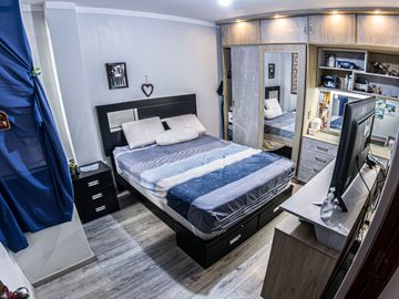 SE VENDE CASA EN LOS OLIVOS – 303 m2