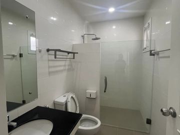 SPACIOUS 2-STOREY HOUSE FOR SALE IN THE URBANA2, CHIANG MAI