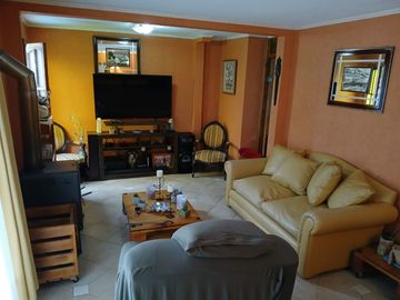 Oportunidad! rebajada gran propiedad  en Chorrillos muy central.