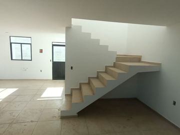 Casa en Fraccionamiento praderas de virreyes.
