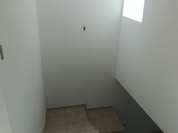 Casa en Fraccionamiento praderas de virreyes.