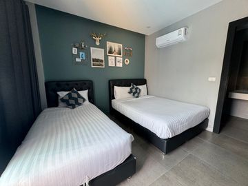 Sale poolvilla huahin